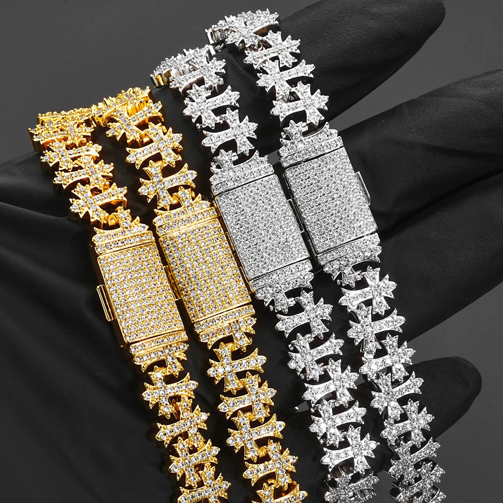 Pulsera Cubana de Eslabones de Cruz "Iced Out" – Estilo Hip Hop