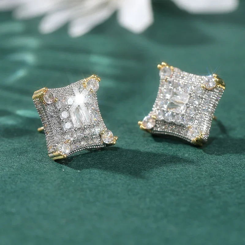Pendientes de Botón Cuadrados "Iced Out" – Estilo Hip Hop y Lujo Urbano